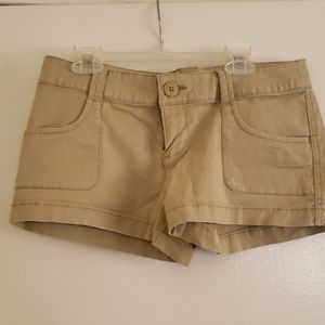 Mossimo khaki shorts